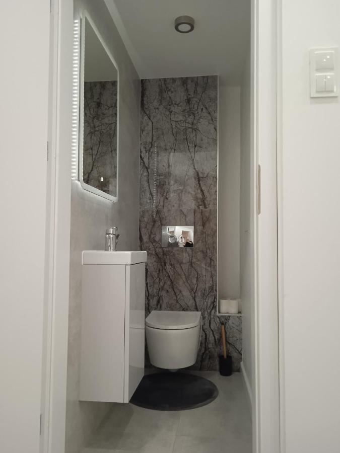 Apartament Olsztynska Appartamento Radom Esterno foto