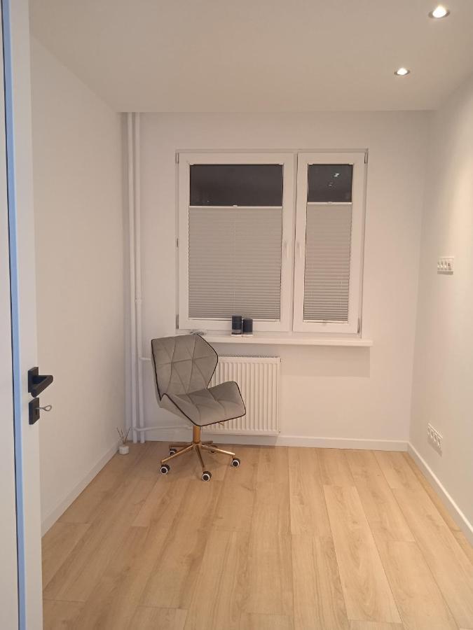 Apartament Olsztynska Appartamento Radom Esterno foto
